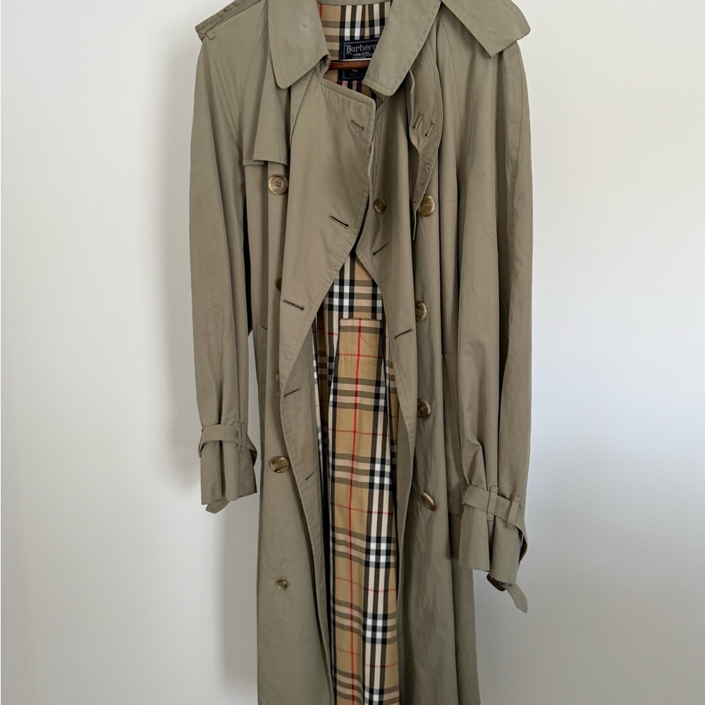 Mens Vintage Burberry’s Trench Coat with Signature Check Lining- size 46Reg US - Picture 12 of 13